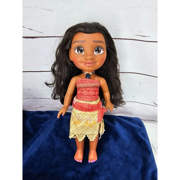 Disney Princess Moana Doll Singing Talking Doll 14" Light Up Necklace Snow Globe - Picture 8 of 13